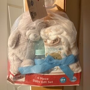 4 Piece Baby Gift Set - Cream and Blue
